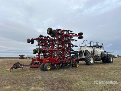 2012 Bourgault 3320PHD 76 ft Air Drill