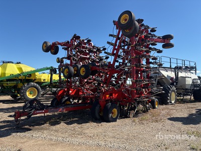 2012 Bourgault 3320PHD 76 ft Air Drill