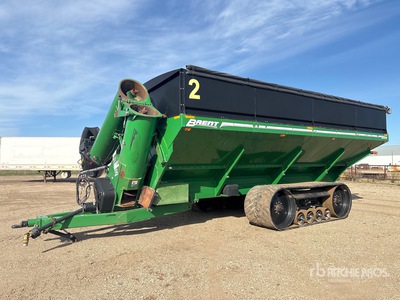 2014 Brent 2096 2000 bu Tracked Grain Cart