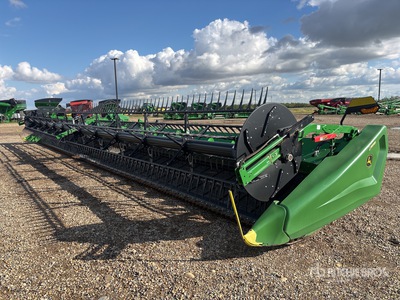2024 John Deere HD50R 50 ft Hinged Draper Combine Header