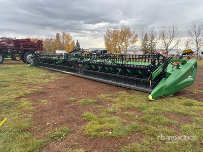 2023 John Deere HD50R 50 ft Hinged Draper Combine Header
