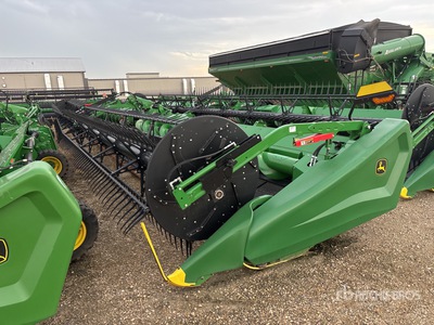 2022 John Deere HD50R 50 ft Hinged Draper Combine Header