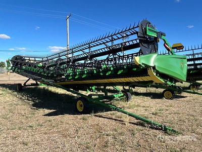 2022 John Deere HD45F 45 ft Flex Draper Combine Header