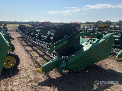 2022 John Deere HD40R 40 ft Hinged Draper Combine Header