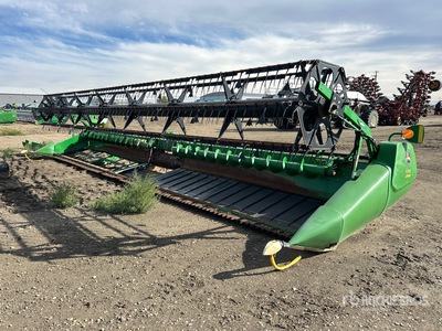 2009 John Deere 635D 35 ft Draper Combine Header