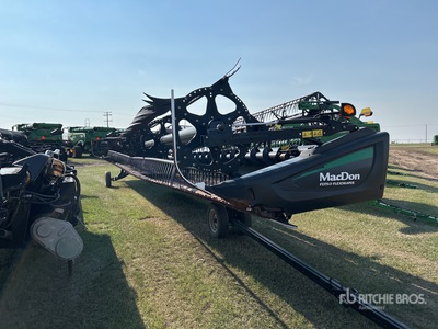 2017 MacDon FD75 45 ft Flex Draper Combine Header