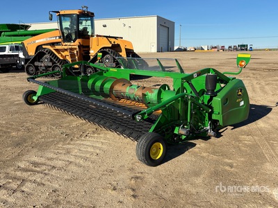 2017 John Deere 615P 15 ft Encabezado de recogida combinada