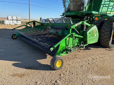 2017 John Deere 615P 15 ft Encabezado de recogida combinada