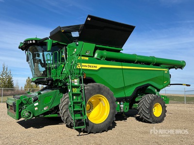 2022 John Deere X9 1100 Signature Edition Moisonneuse-batteuse