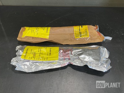 (2) Boeing 7M1165-16-0112B Flex Hoses
