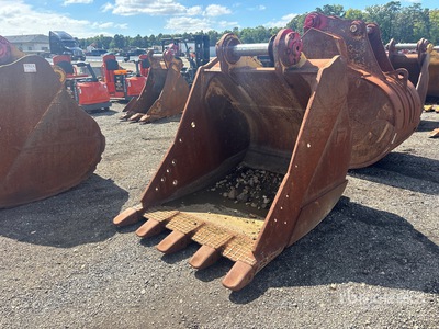 Cat 54 in Digging Excavator Bucket - Fits Cat 345