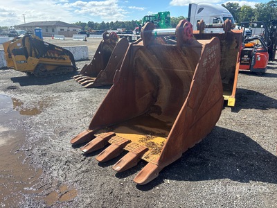 60 in Digging Excavator Bucket - Fits Cat 345