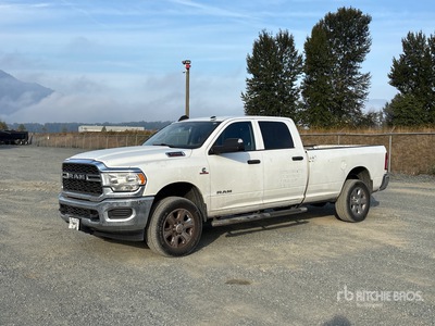 2019 Ram 3500 4x4 Crew Cab Pick-up