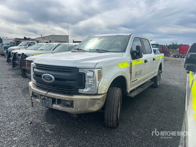 2018 Ford XL 4x4 Crew Cab Pickup