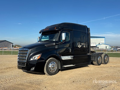 2020 Freightliner Cascadia 126 6x4 T/A Sleeper Truck Tractor