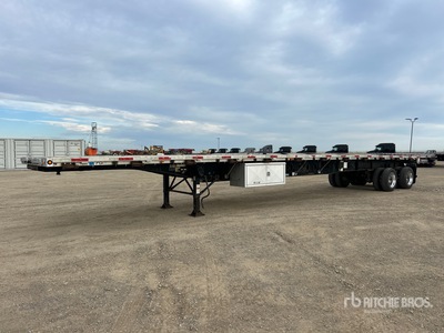 2015 Lode King 48 ft T/A Spread Axle Flatbed Trailer