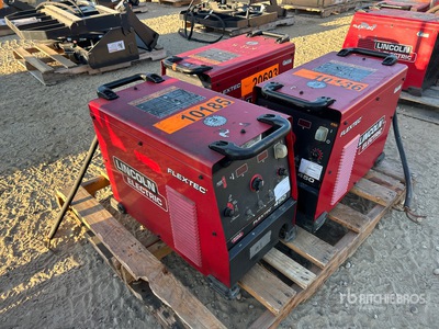 Quantity of (3) Lincoln Electric Flextex 450 معدة لحام كهربائي