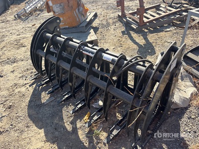 2025 GIYI GY-CLG72C 72 in Log Skid Steer Grapple