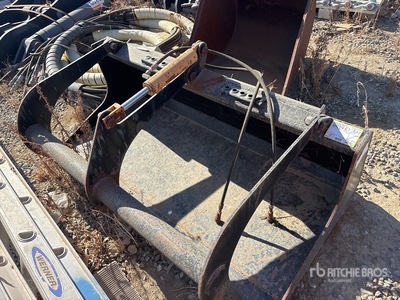 59 in General Purpose Skid Steer Grapple Bucket