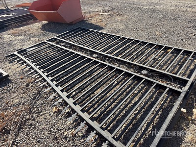 9 ft 6 in x 7 ft 5 in Bi-Parting Driveway Gate