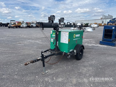 2015 Generac Magnum MLT3060K-01 6 kW Torre de iluminación