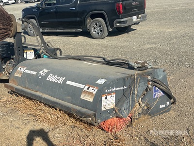 Bobcat Sweeper 72 72 in Skid Steer Sweeper