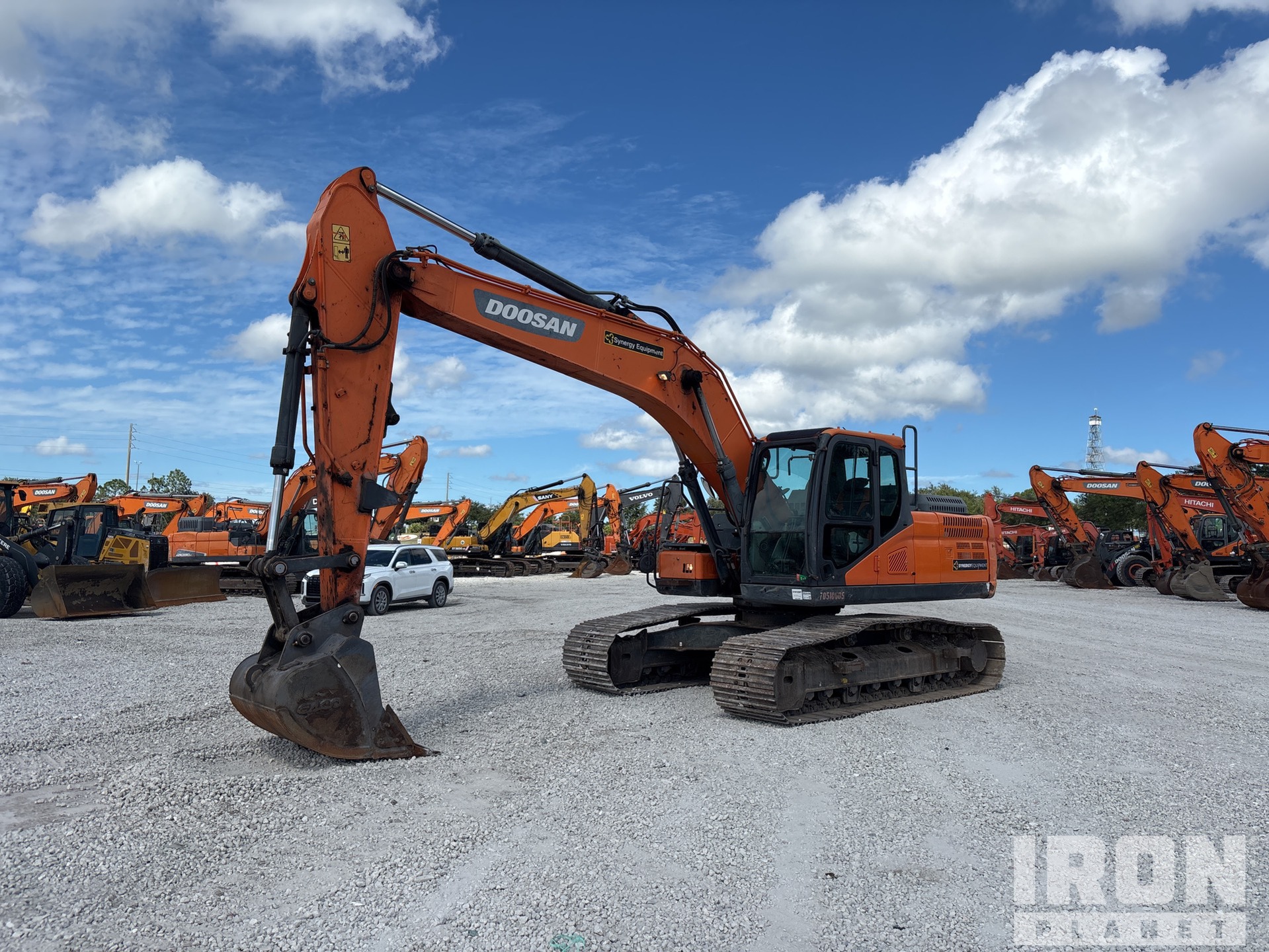2019 Doosan DX225LC-5 Tracked Excavator