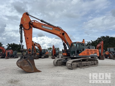 2021 Doosan DX420LC-5 Tracked Excavator