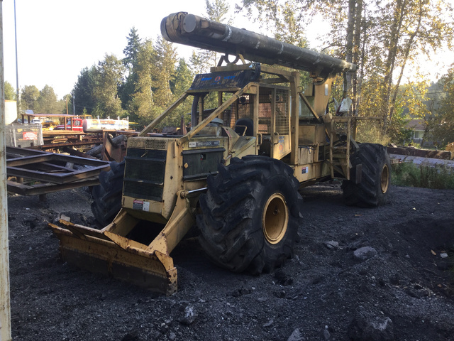 Timberjack Off-Road Bucket Truck