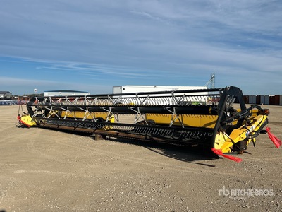2012 New Holland HB36 36 ft Draper Zwad Maaibord
