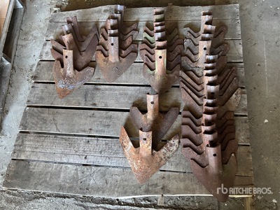 Quantity of (33) Cultivator Sweeps