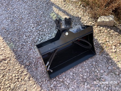 2026 VICSEC VCT600 24 In Tilting Excavator Bucket (Unused)