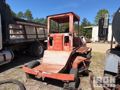 Broce RC300 Self-Propelled Broom