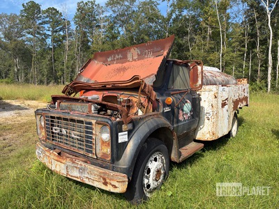 1972 GMC 5500 4x2 Pickup