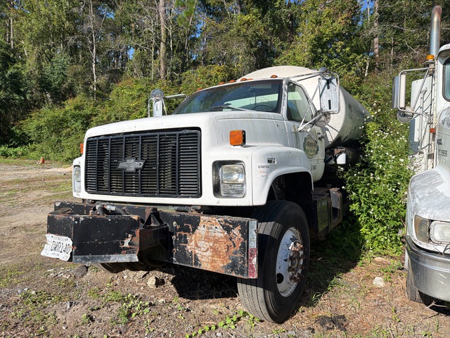 1998 Etnyre S2373 2500gal on 1999 CHEVROLET CC7H06 6x4 Asphalt Distributor Truck