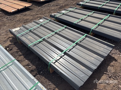 Quantity of (100) Kit Containers Steel Panels 12ft Materiale edile