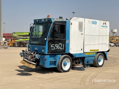 Macros M60 Vaccum Sweeper Truck