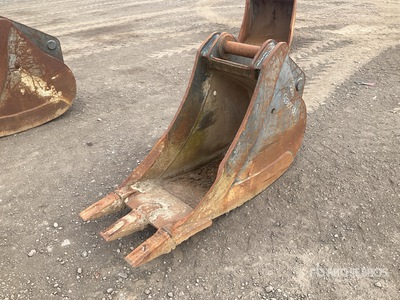 Miller 600 mm Digging Excavator Bucket