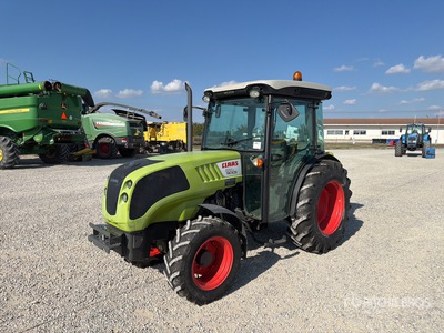 2011 Claas Nexos 220VL 4WD Tractor