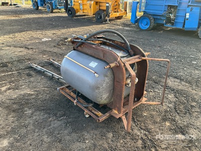Crop Sprayer - Tractor-mounted