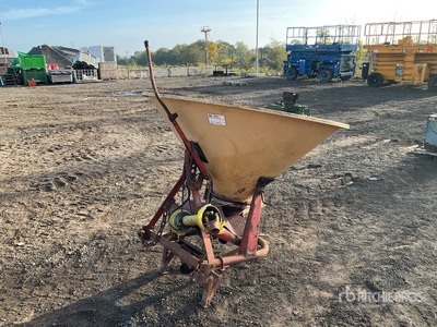 1.4 m 3-Point PTO Driven Fertilizer Spreader