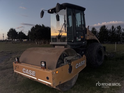 2020 Case 1100EX-D Smooth Drum Compactor