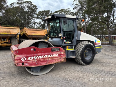 2022 Dynapac CA3500D Smooth Drum Compactor