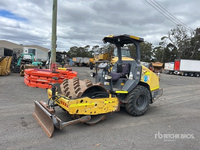 2017 Dynapac CA1300PD Padfoot Drum Compactor