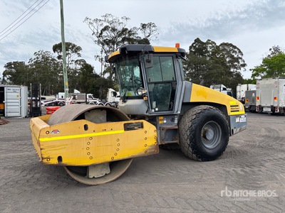 2017 Dynapac CA3500D Smooth Drum Compactor