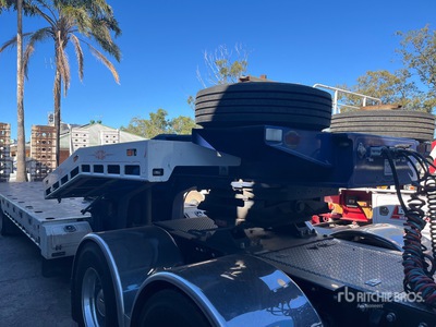 2022 Tuff 4 Rows of 4 Hydraulic Deck Widening Lowboy Trailer