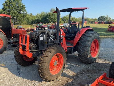 2015 Kubota M8560HD 4WD Utility Tractor (Inoperable)
