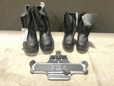 (49) Pairs of Men's Safety Boots & (11) Foot Measuring Devices