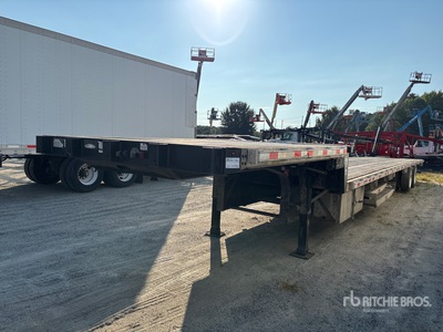 2021 Great Dane FLD-0024-00053 53 ft T/A Step Deck Trailer