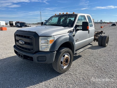 2015 Ford F-550 XL 4x4 Extended Cab Cab & Chassis